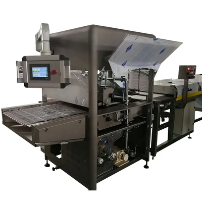 Industrial Chocolate Enrobing Machine With Wide 900MM Belt For Confectionery And Bakery Industry