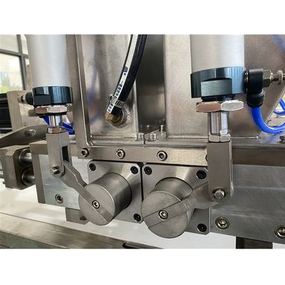 100kg/H Pneumatic Depositor Chocolate Moulding Machine